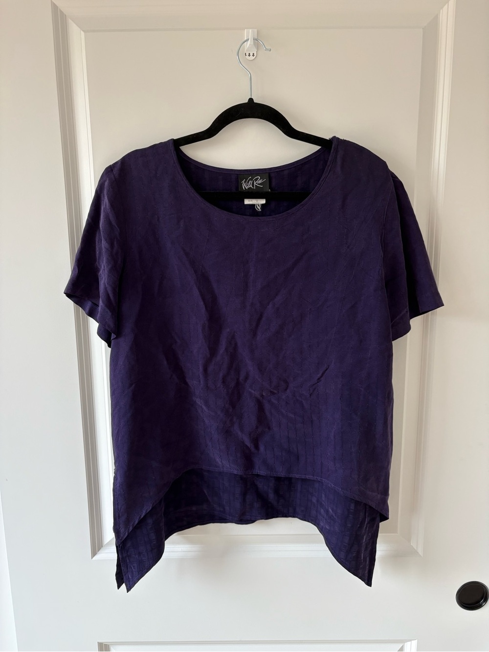Wild Rose Deep Purple Short-Sleeve High-Low Linen Top